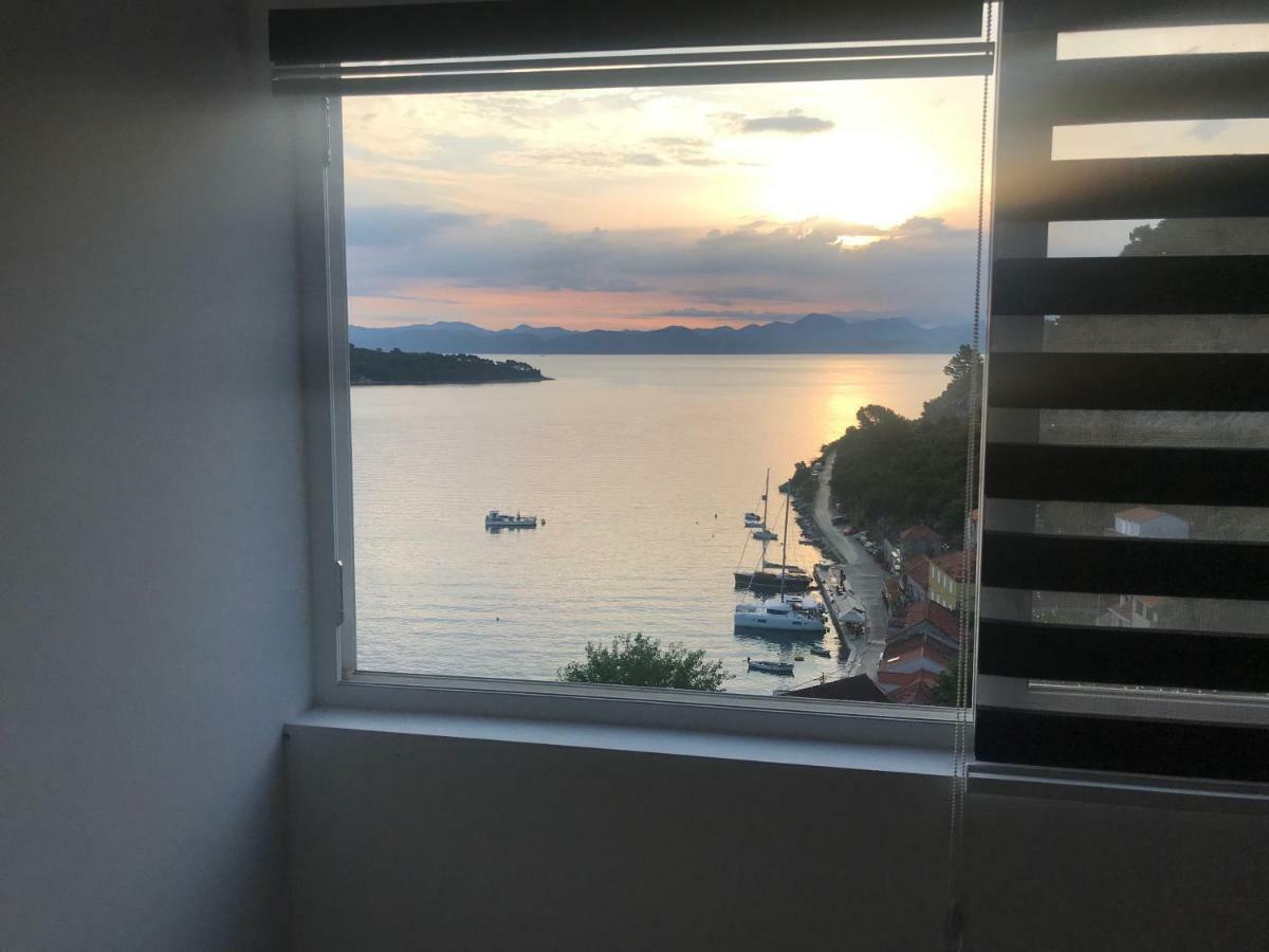 Guesthouse Ruza Sobra Apartments In The Attic Of The House Εξωτερικό φωτογραφία